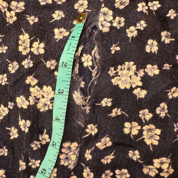 Caroline Welsh Vintage Navy Blue Floral Sleeveless Dress – 90s Cottagecore Style - Picture 5 of 9